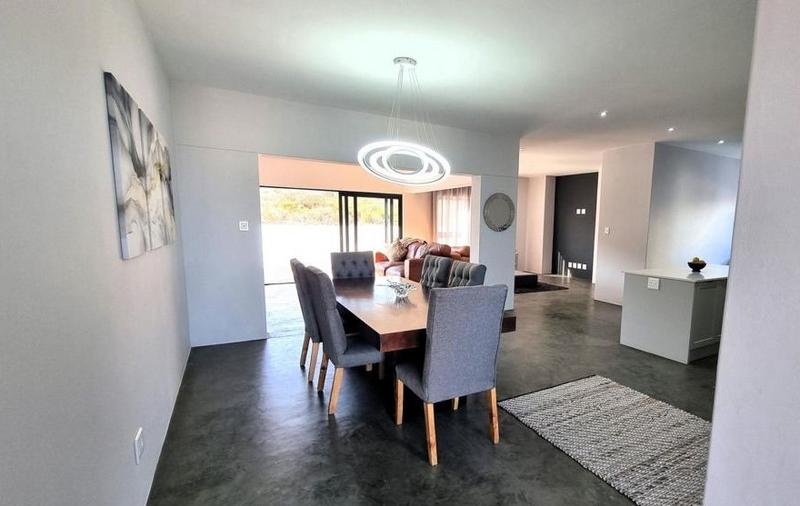 3 Bedroom Property for Sale in Yzerfontein Western Cape
